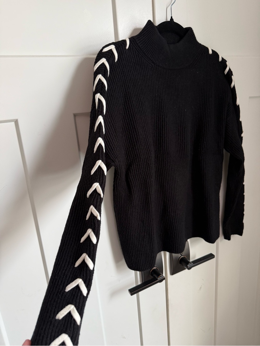 Tahari Black Ribbed Cowl-Neck Sweater with White Lace-Up Sleeve Trim size S.